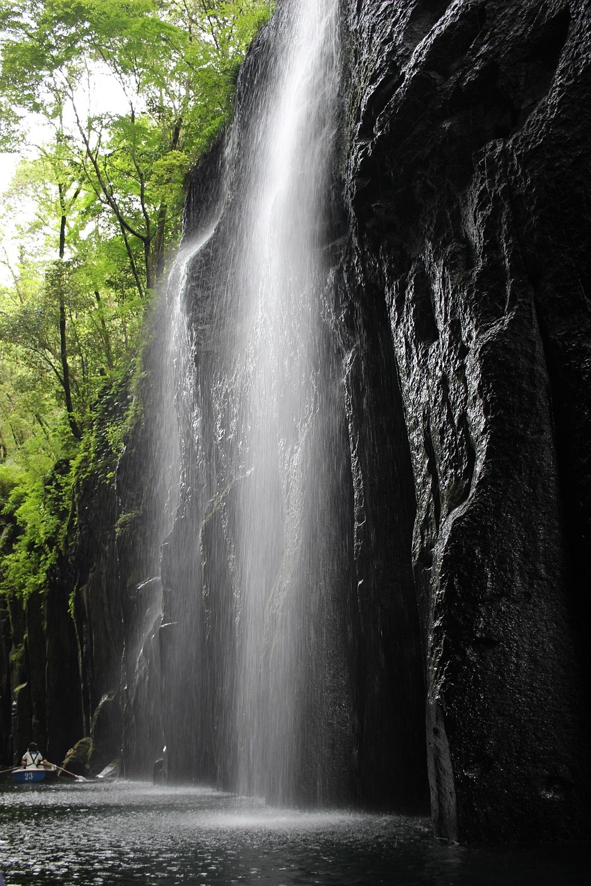 Erzählcafe takachiho gorge, waterfall, power spot, river, the power of nature, cascade, spray, ahead, sightseeing, japan, flow, rock, scenic